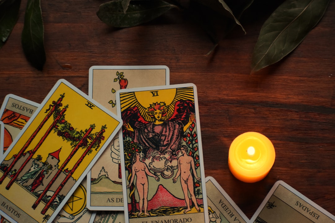 App móvil de tarot online: lecturas rápidas y fiables